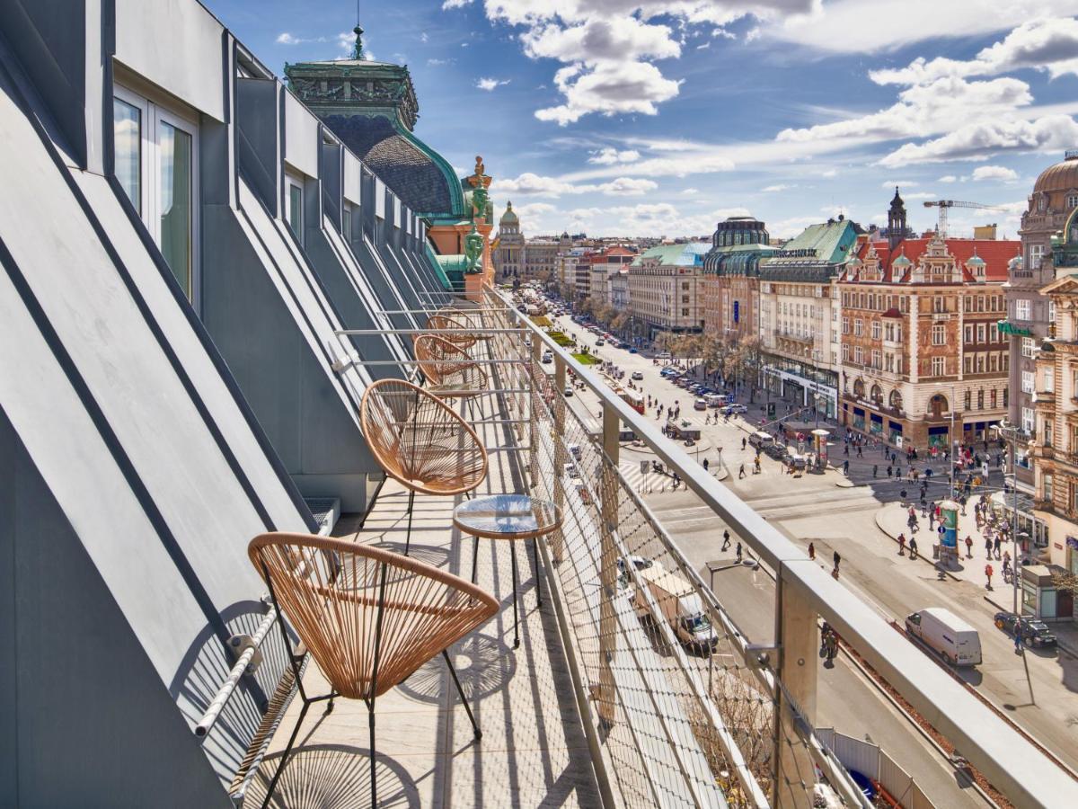 Vn17 Rooftop Suites By Adrez Prague Exterior photo